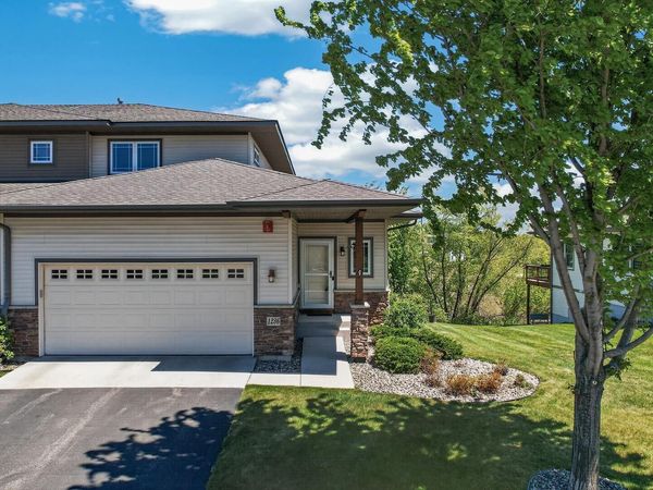 1236 Vernon Drive, Carver, MN 55315
