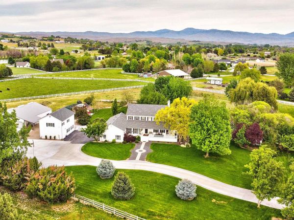 3552 W Deerfield Drive, Eagle, ID 83616