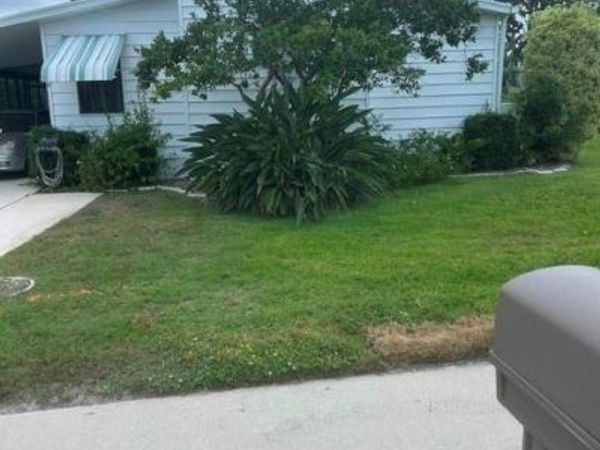 706 Charlemagne BLVD , NAPLES, FL 34112
