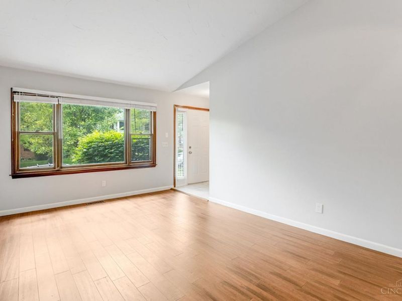 1813 Tuxworth Avenue, Unit 1 (9), Cincinnati, OH 45238 Photo 13