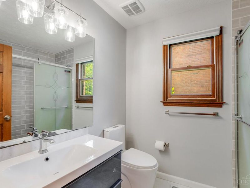 1813 Tuxworth Avenue, Unit 1 (9), Cincinnati, OH 45238 Photo 20