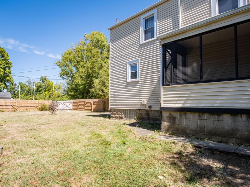 578 E Tulane Road , Columbus, OH 43202 Photo 20