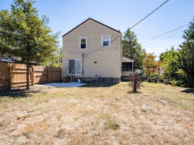 578 E Tulane Road , Columbus, OH 43202 Photo 23