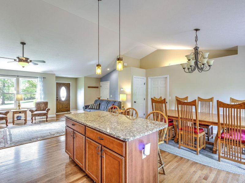 3806 Apple Valley Drive , Howard, OH 43028 Photo 11