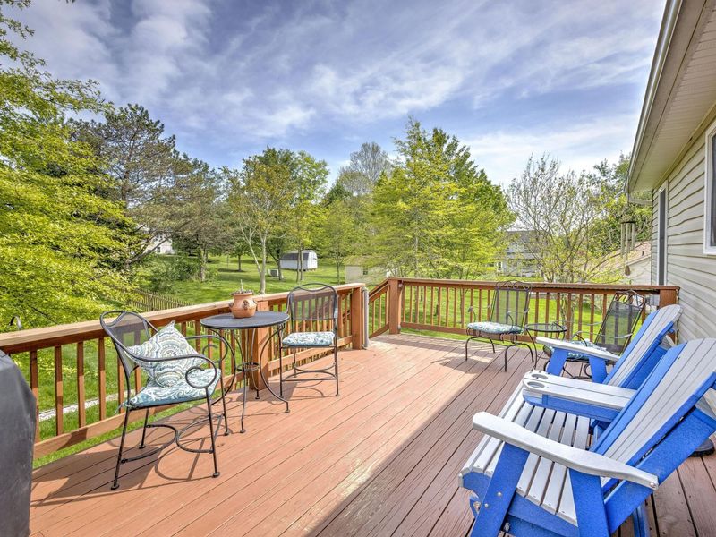 3806 Apple Valley Drive , Howard, OH 43028 Photo 4