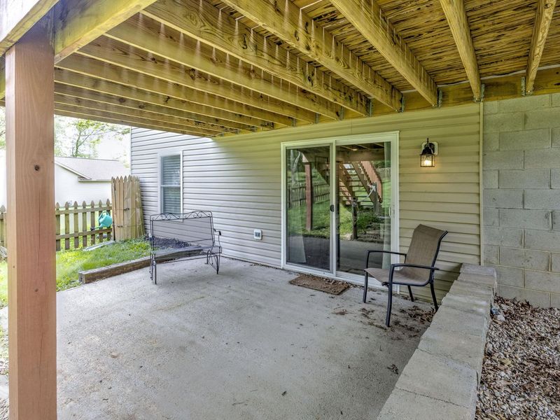 3806 Apple Valley Drive , Howard, OH 43028 Photo 5