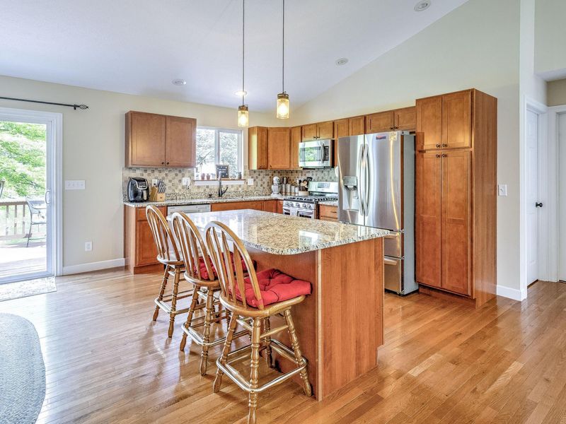 3806 Apple Valley Drive , Howard, OH 43028 Photo 9