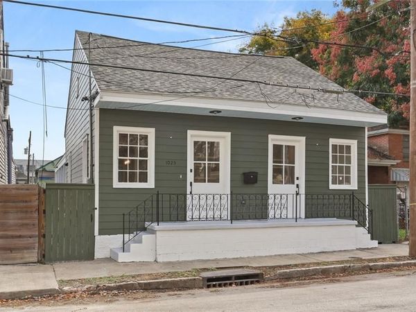 1025 CONGRESS Street , New Orleans, LA 70117