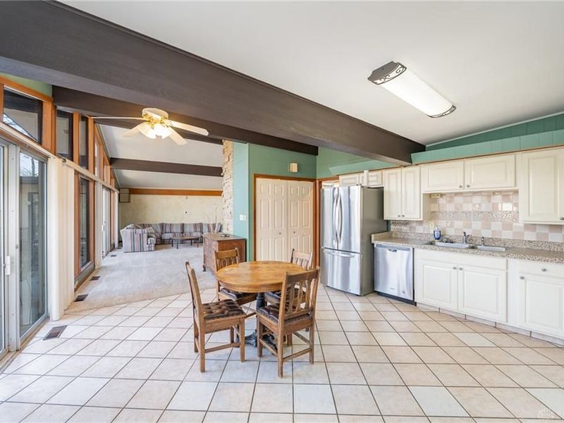 519 Valewood Lane, Dayton, OH 45405 Photo 15