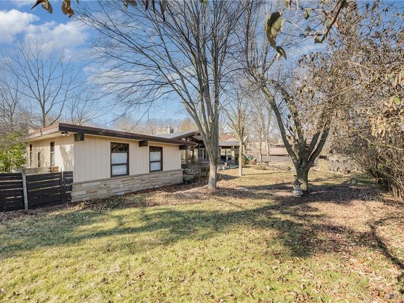 519 Valewood Lane, Dayton, OH 45405 Photo 18