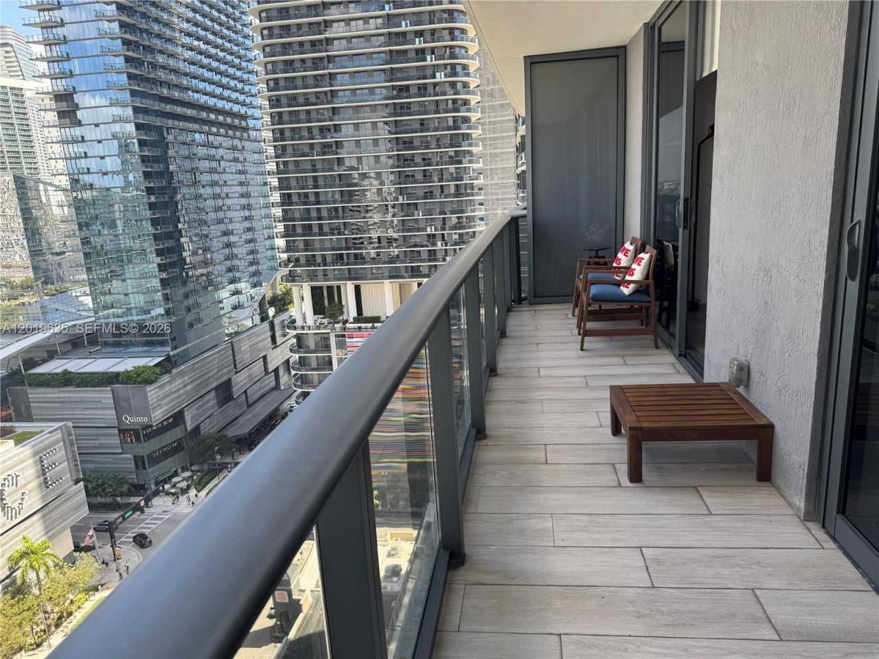 55 SW 9th St , Unit 1810, Miami, FL 33130 Photo