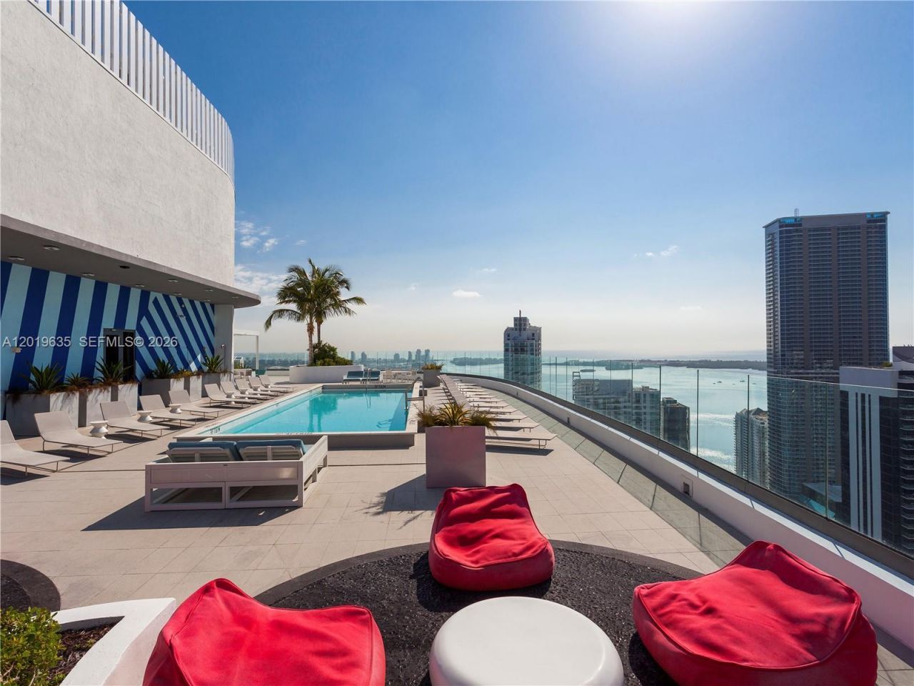 55 SW 9th St , Unit 1810, Miami, FL 33130 Photo