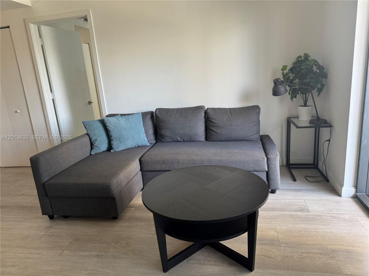 55 SW 9th St , Unit 1810, Miami, FL 33130 Photo