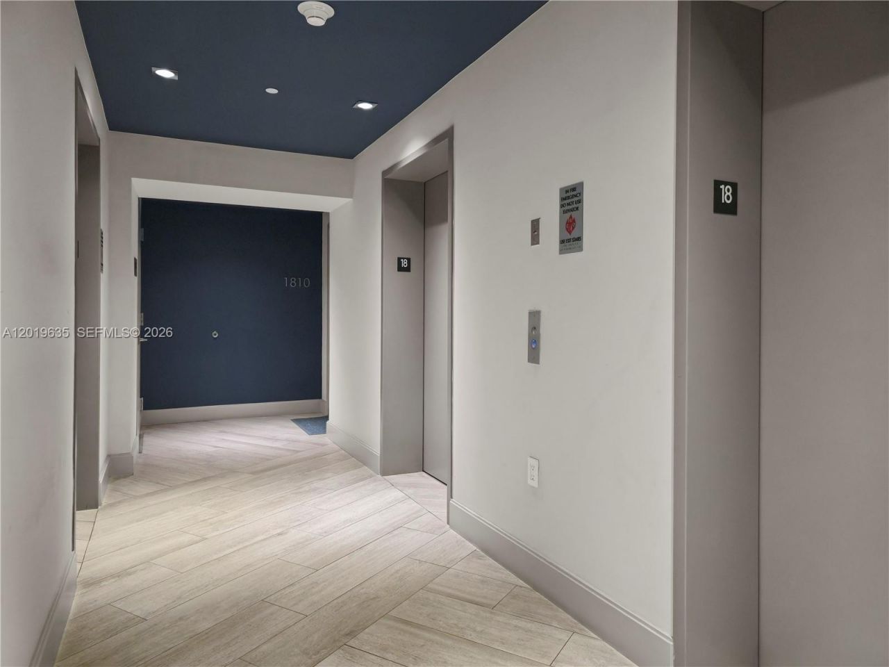 55 SW 9th St , Unit 1810, Miami, FL 33130 Photo