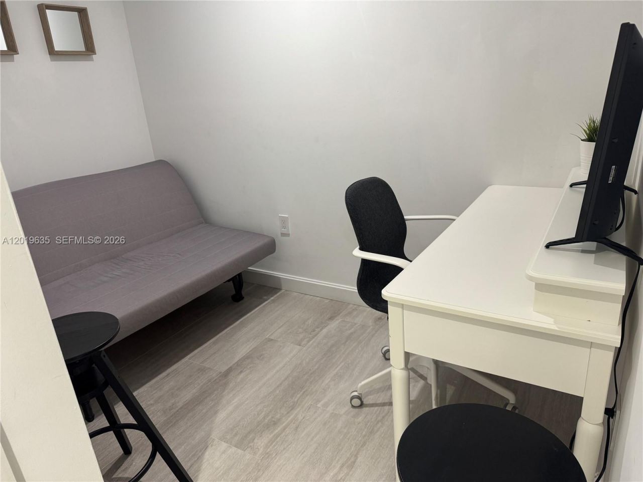 55 SW 9th St , Unit 1810, Miami, FL 33130 Photo