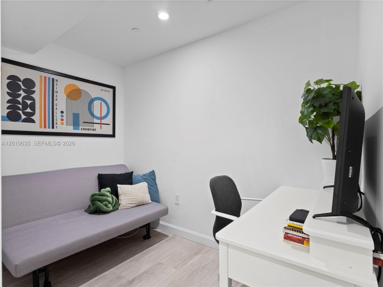 55 SW 9th St , Unit 1810, Miami, FL 33130 Photo