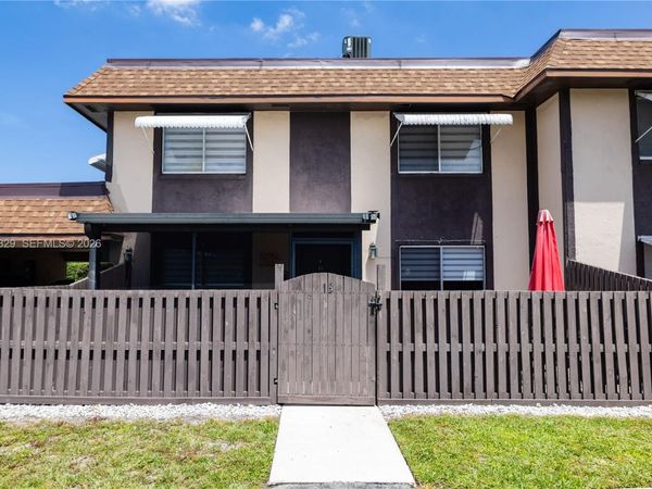 2130 Sherwood Forest Blvd , Unit 13, West Palm Beach, FL 33415