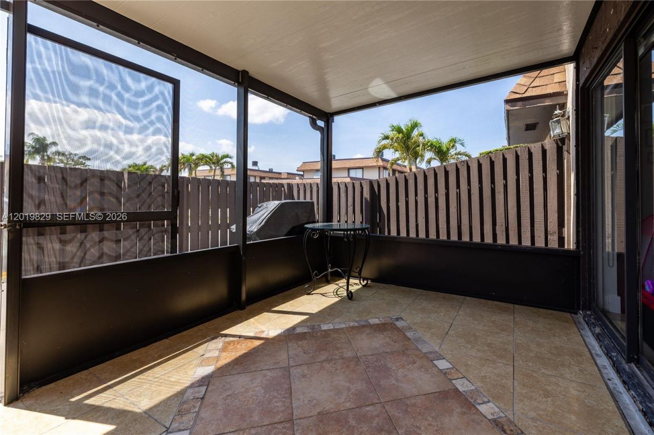 2130 Sherwood Forest Blvd , Unit 13, West Palm Beach, FL 33415 Photo