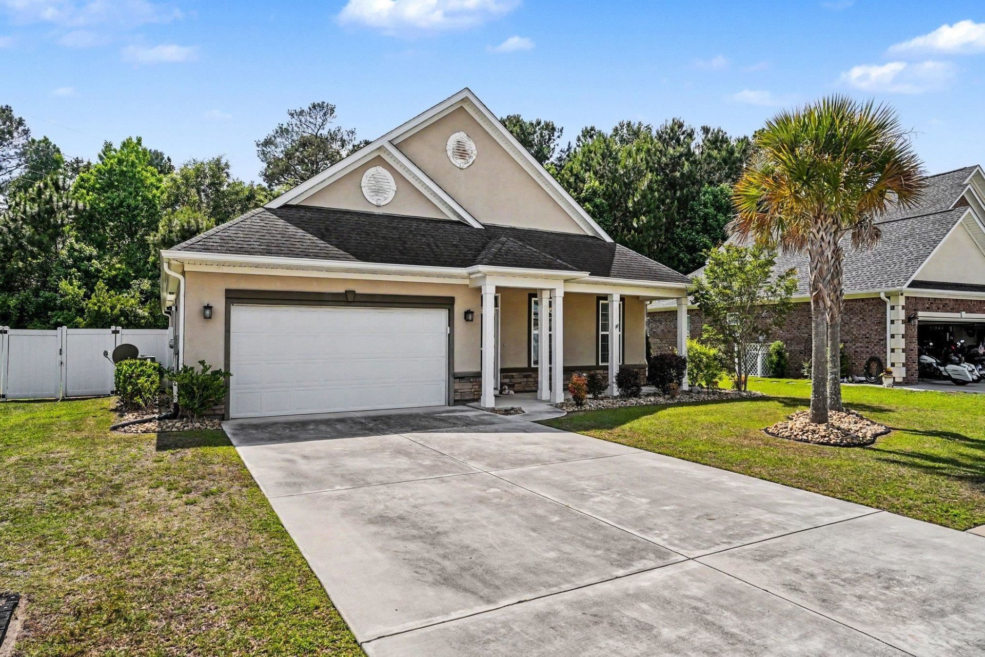 962 Henry James Dr. Photo 33