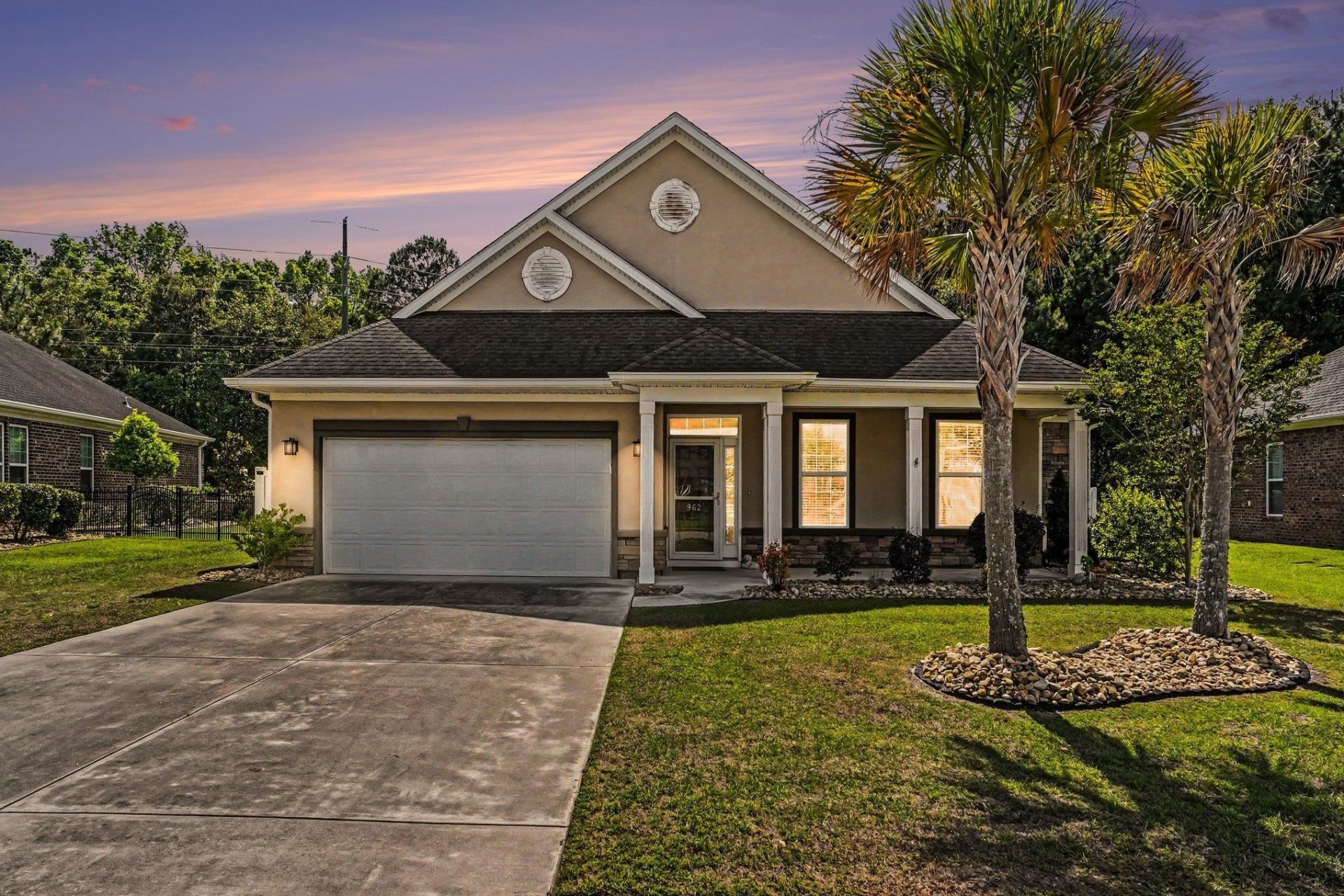 962 Henry James Dr. Photo 35