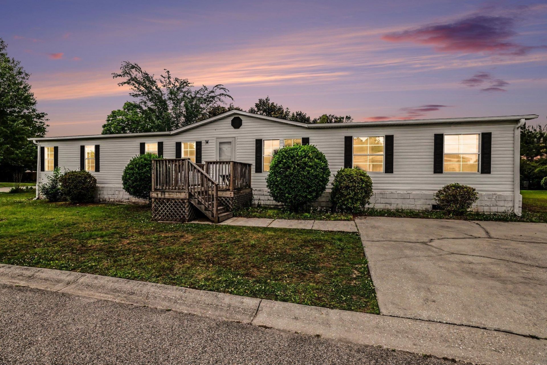 101 Cheston Ct., Myrtle Beach, SC 29588 Main Photo
