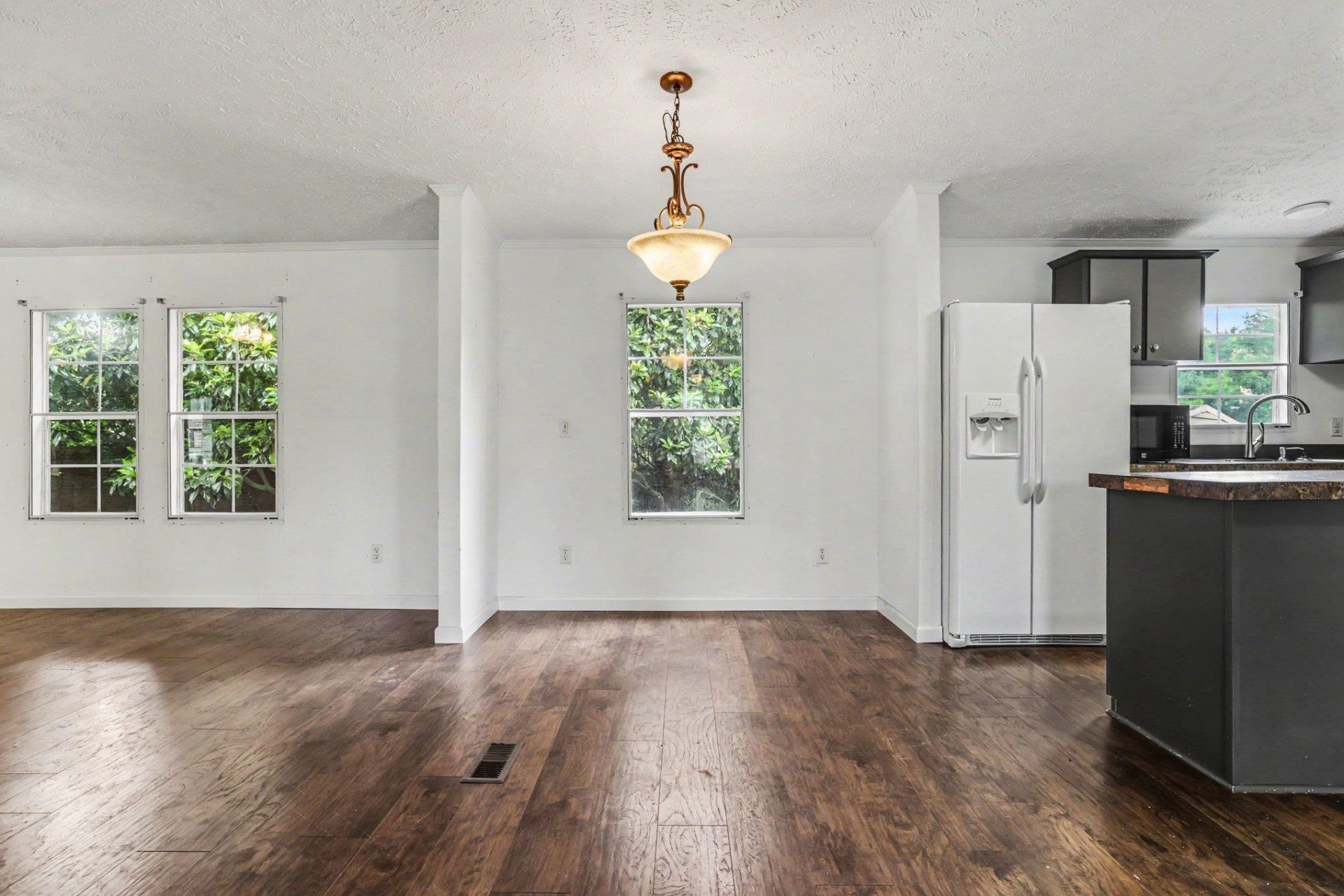 101 Cheston Ct.  Photo 11