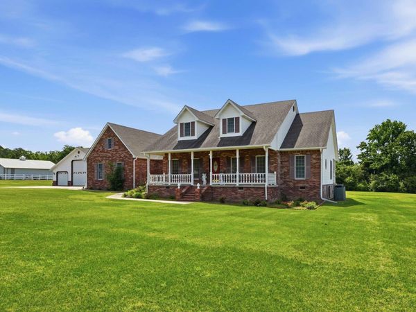 325 Cottage Creek Lane, Bee Branch, AR 72013