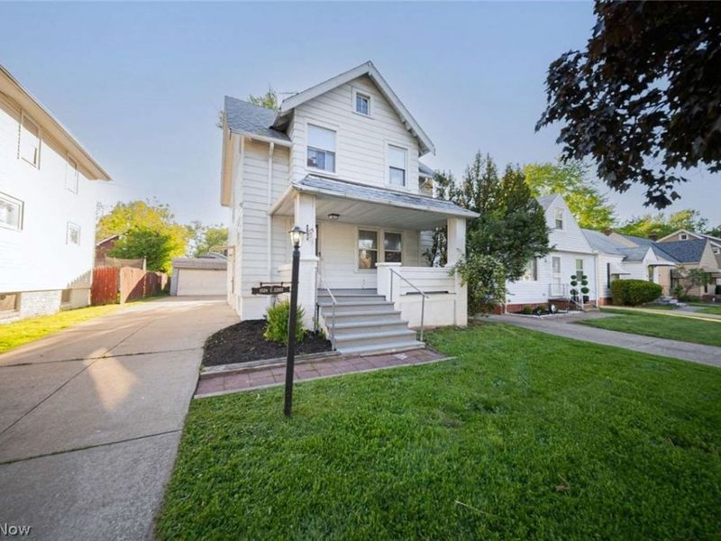 1524 E 221st Street, Euclid, OH 44117 Photo 3
