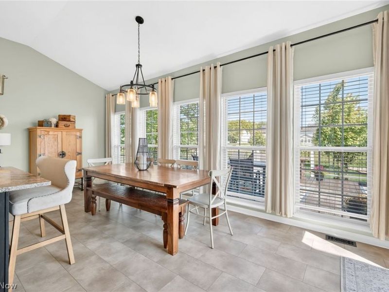 37830 Stoney Lake Drive, North Ridgeville, OH 44039 Photo 6