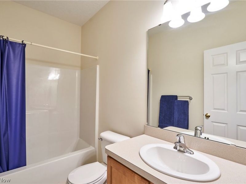 1096 Venice Court, Macedonia, OH 44056 Photo 8