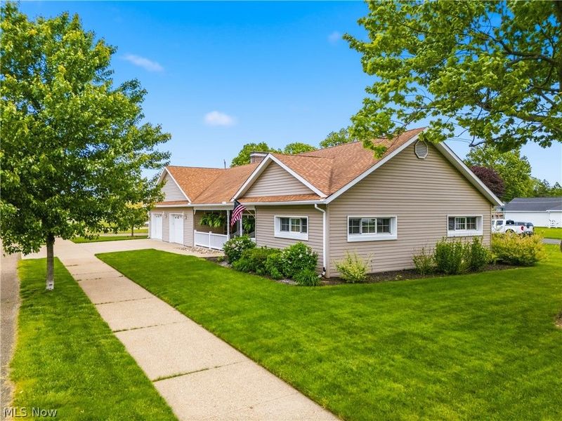 425 Union Avenue NW, New Philadelphia, OH 44663 Photo 3