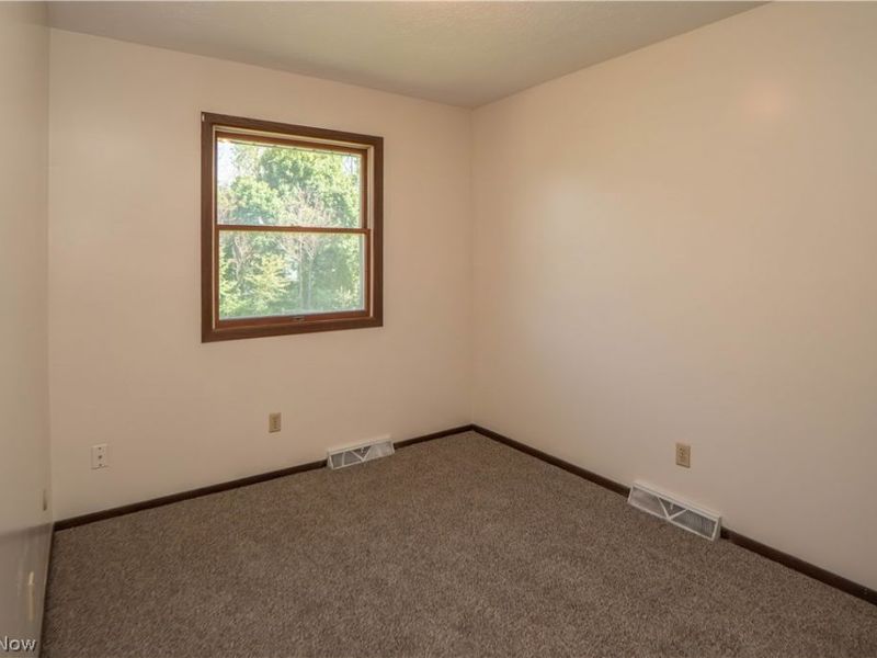 3615-3617 Mount Pleasant Street NW, North Canton, OH 44720 Photo 15