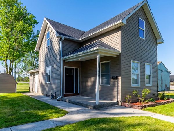 715 St Marys Street, Decatur, IN 46733