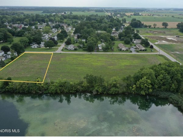 0 Locust Street , Luckey, OH 43443