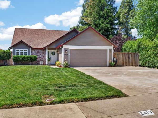 2419 Laurelwood Ct, Rocklin, CA 95677