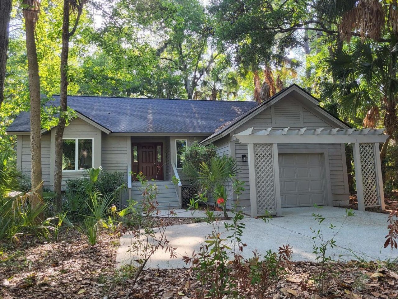 2743 Old Oak Walk Photo 1