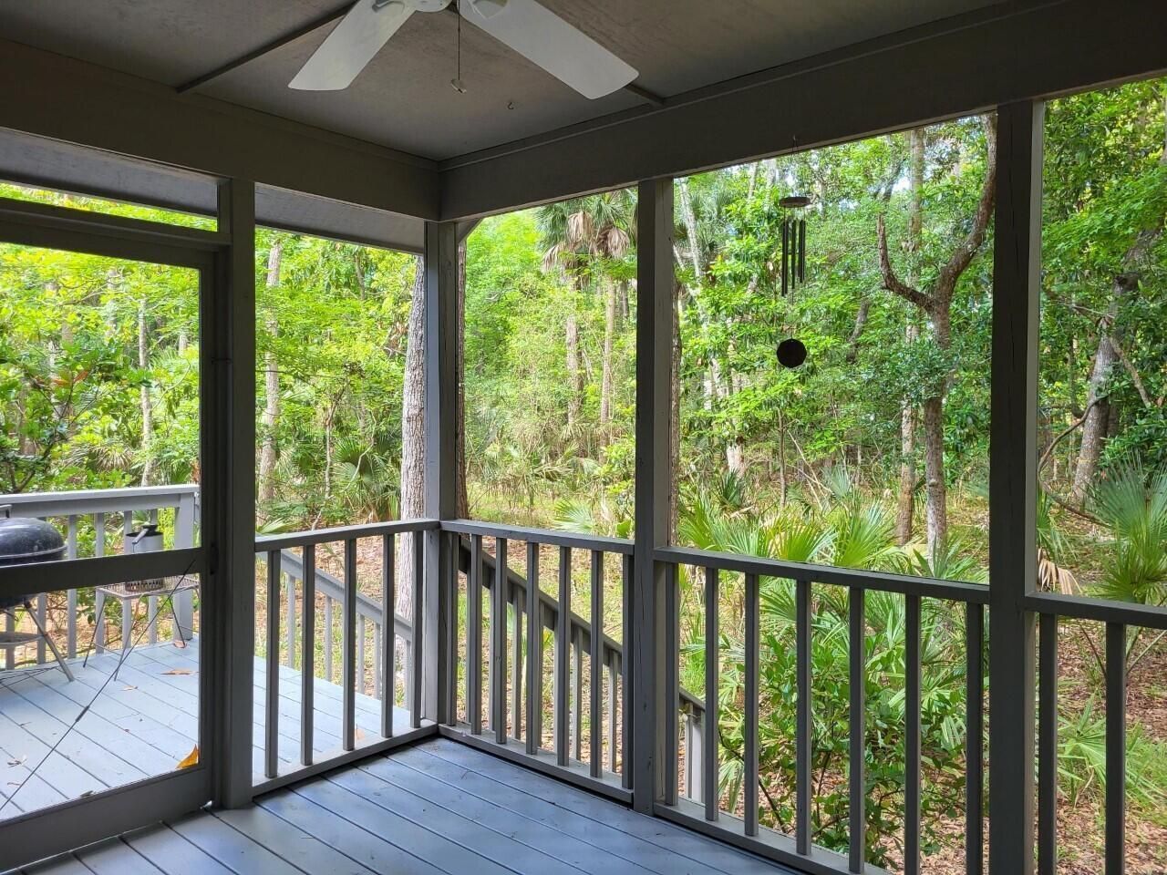 2743 Old Oak Walk Photo 2
