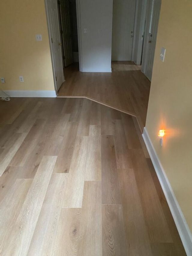 2743 Old Oak Walk Photo 6
