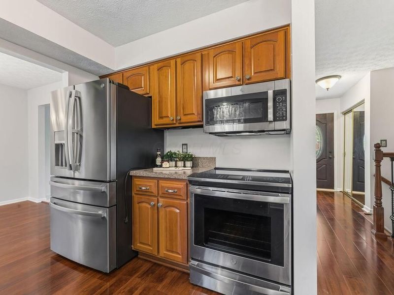 514 Hawthorne Place , Reynoldsburg, OH 43068 Photo 13