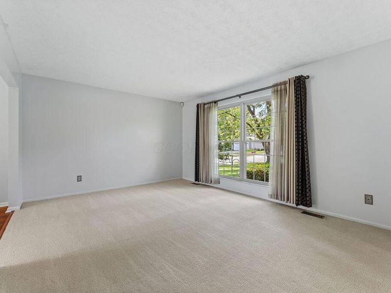 514 Hawthorne Place , Reynoldsburg, OH 43068 Photo 6