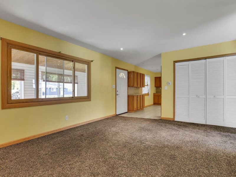 3784 E Deshler Avenue , Columbus, OH 43227 Photo 2