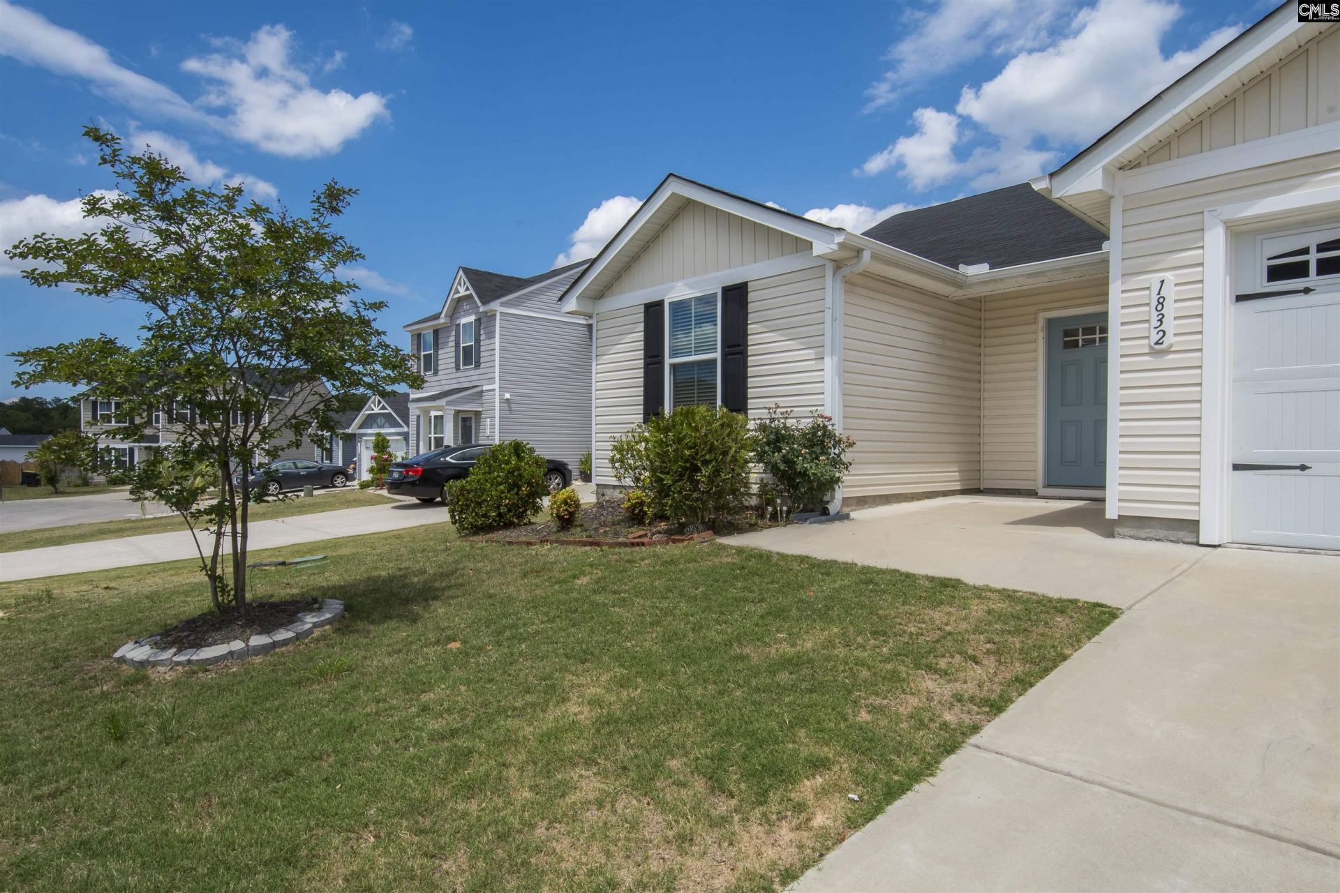 1832 Guadalupe Court  Photo 4
