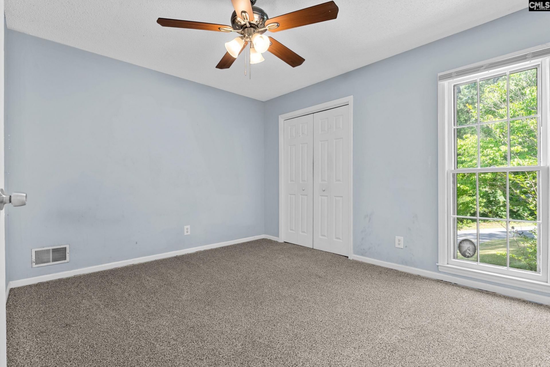 259 Woodwinds Drive Photo 24