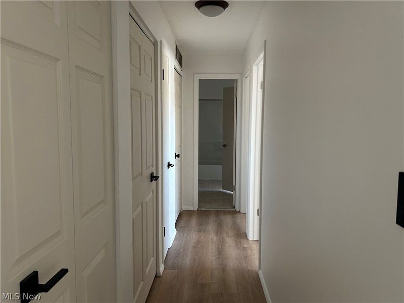 24635 Clareshire Drive, Unit 203, North Olmsted, OH 44070 Photo 13