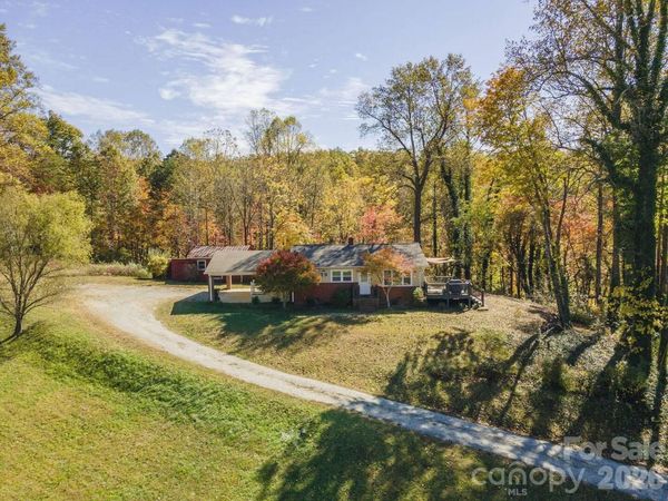 29 Friendly Drive, Old Fort, NC 28762