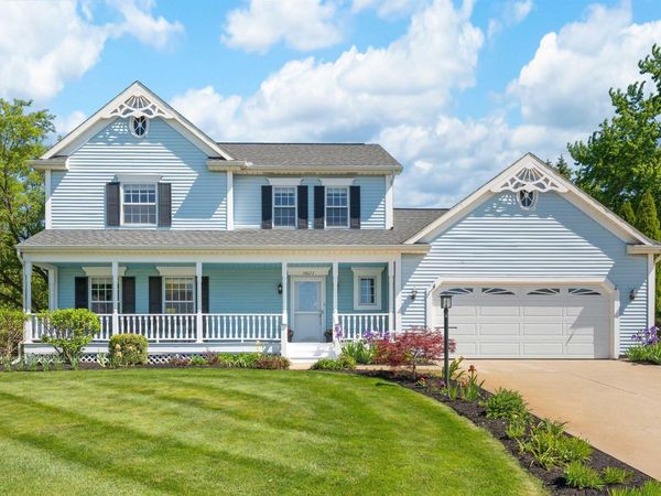 14677 Lindy Drive, Granger, IN 46530