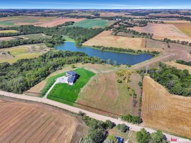 2880 County Road A , Valparaiso, NE 68065