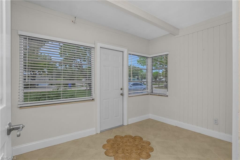 1015 10th Ave N, Unit 1011, Naples, FL 34102 Photo