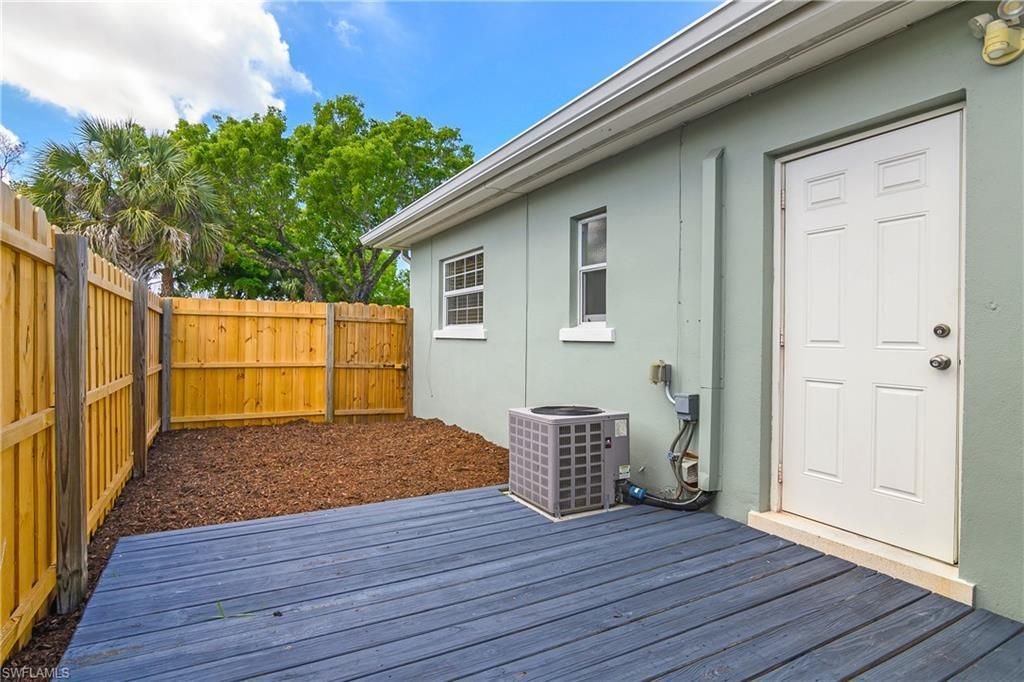 1015 10th Ave N, Unit 1011, Naples, FL 34102 Photo