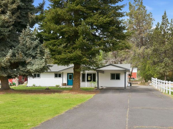 1971 SW 25th Street, Redmond, OR 97756